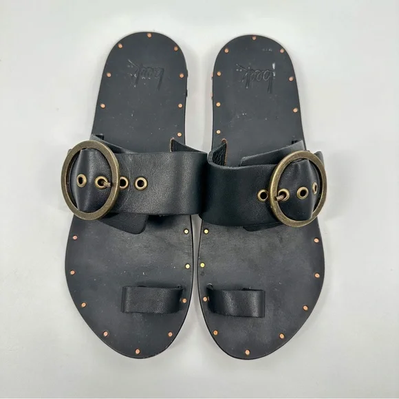 beek Shoes Beek Swift Ring Loop Buckle Gold Black Studded